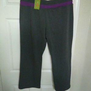 Capri Workout Pants NWT